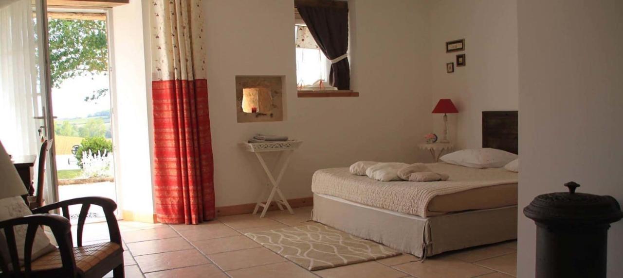Chambres D'Hotes Le Val De La Garenne Senouillac Εξωτερικό φωτογραφία