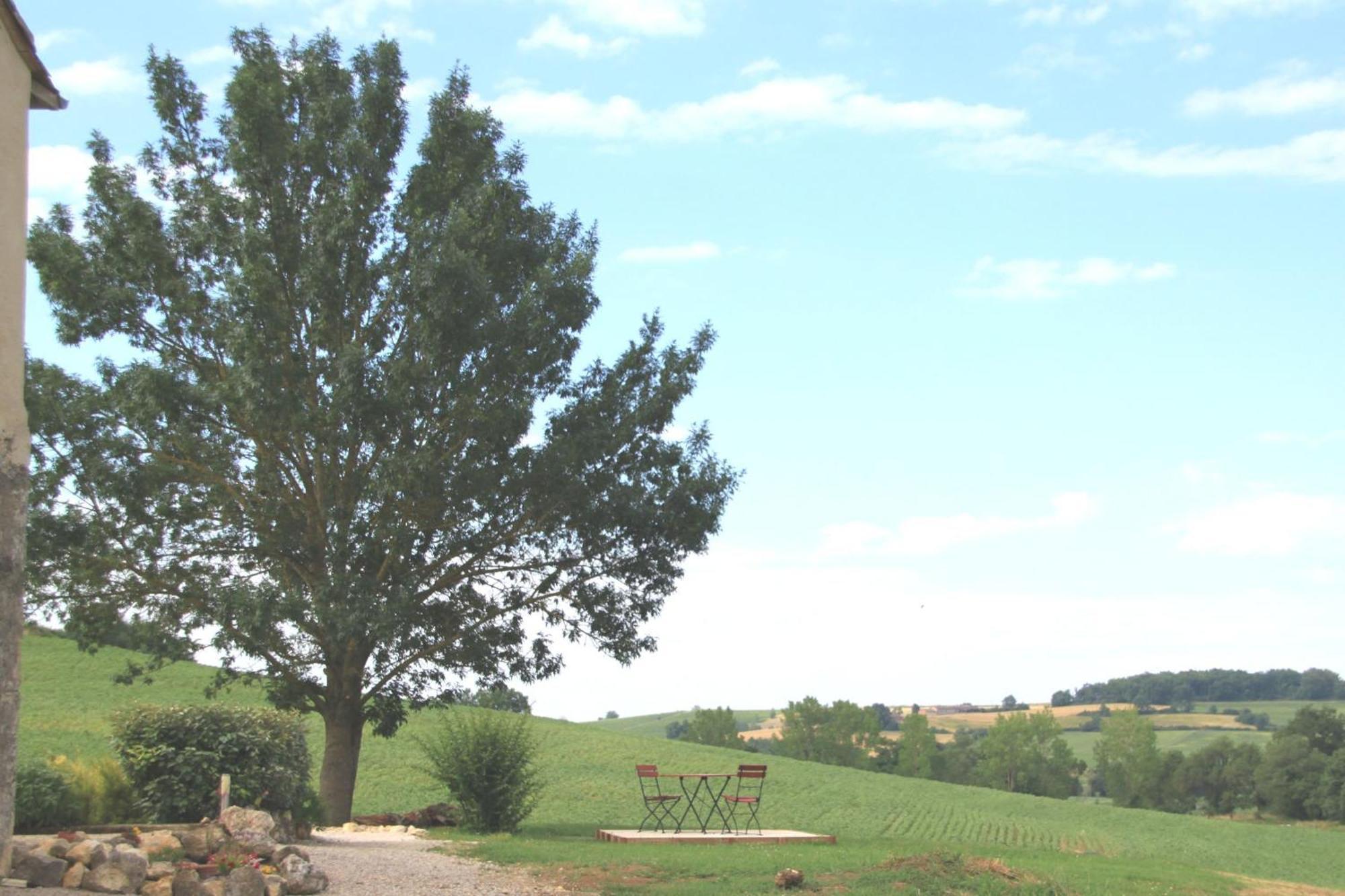 Chambres D'Hotes Le Val De La Garenne Senouillac Εξωτερικό φωτογραφία